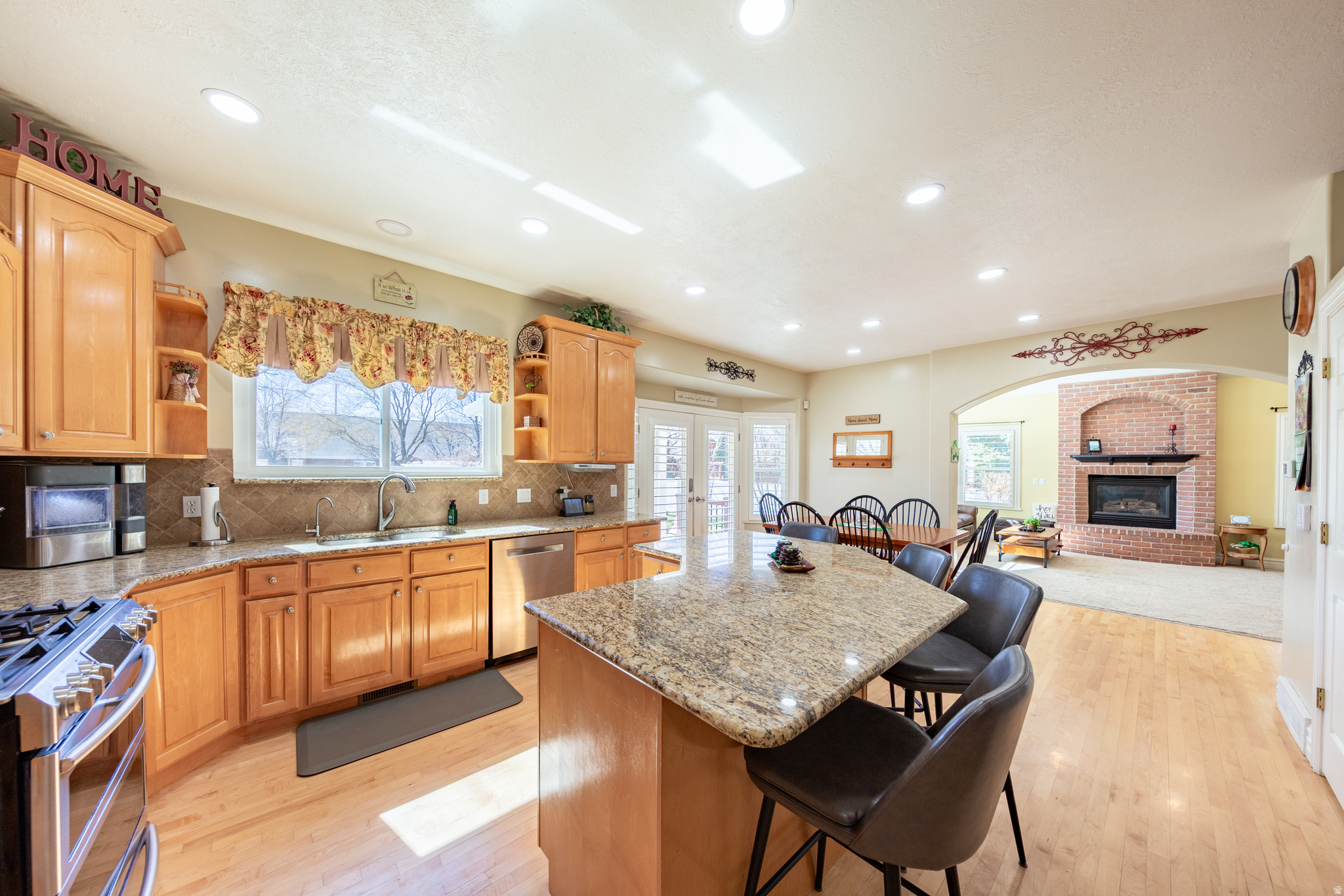 AVONMORE - Residential