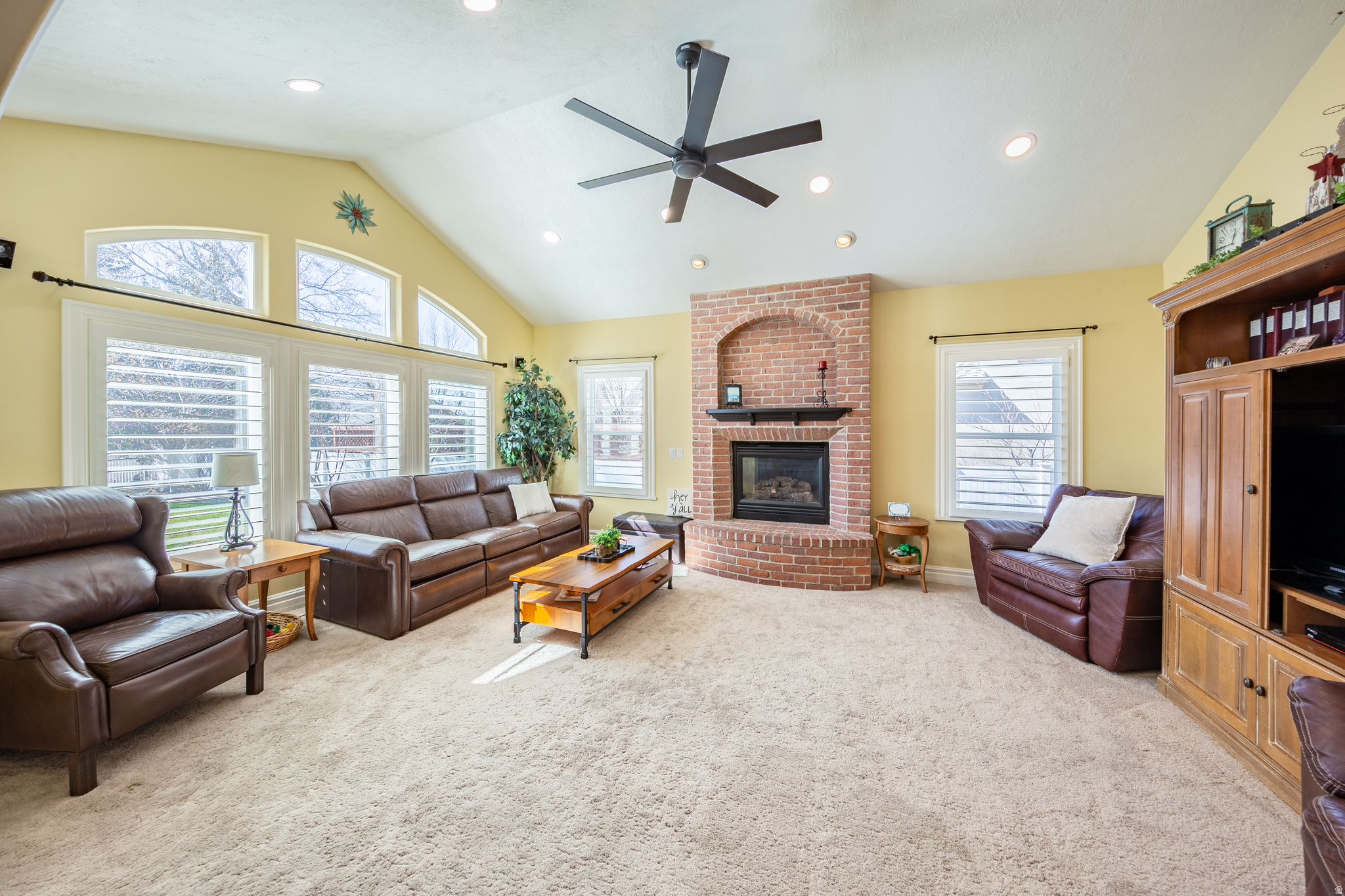 AVONMORE - Residential