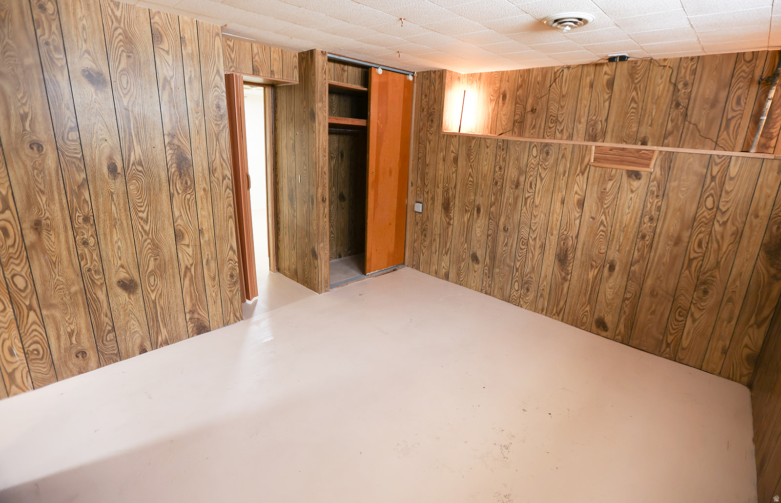 SMITH S SUB - Residential