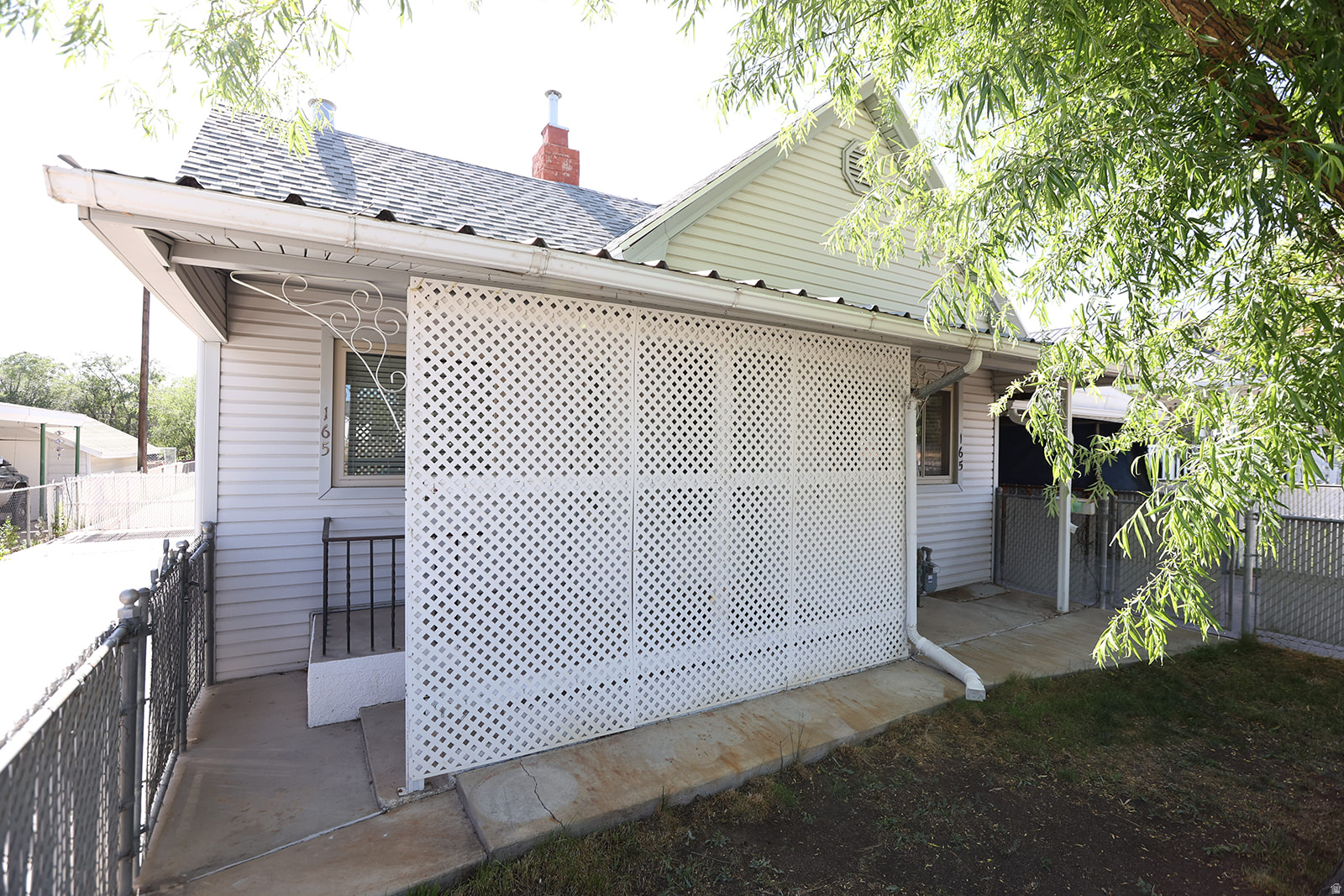 SMITH S SUB - Residential