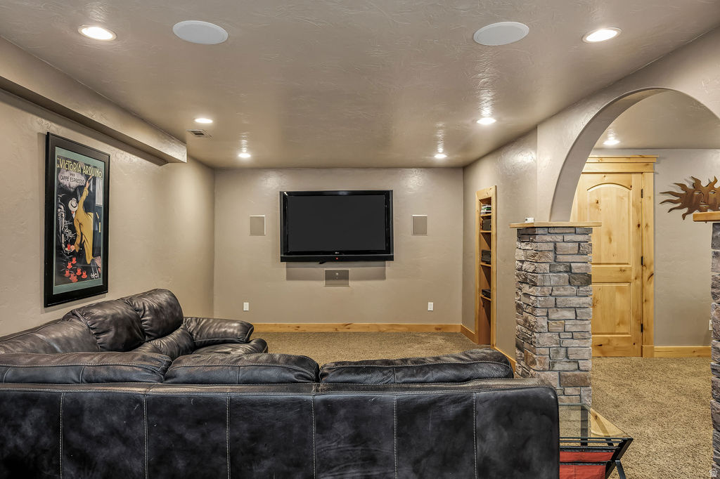 EAST EDGEHILL ESTATES - Residential