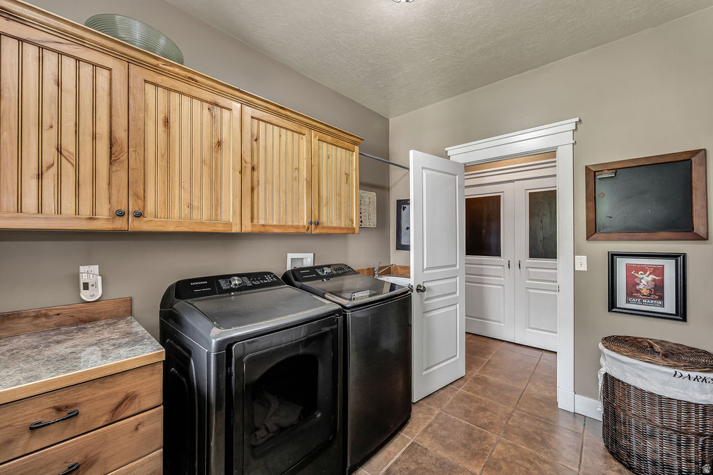 EAST EDGEHILL ESTATES - Residential