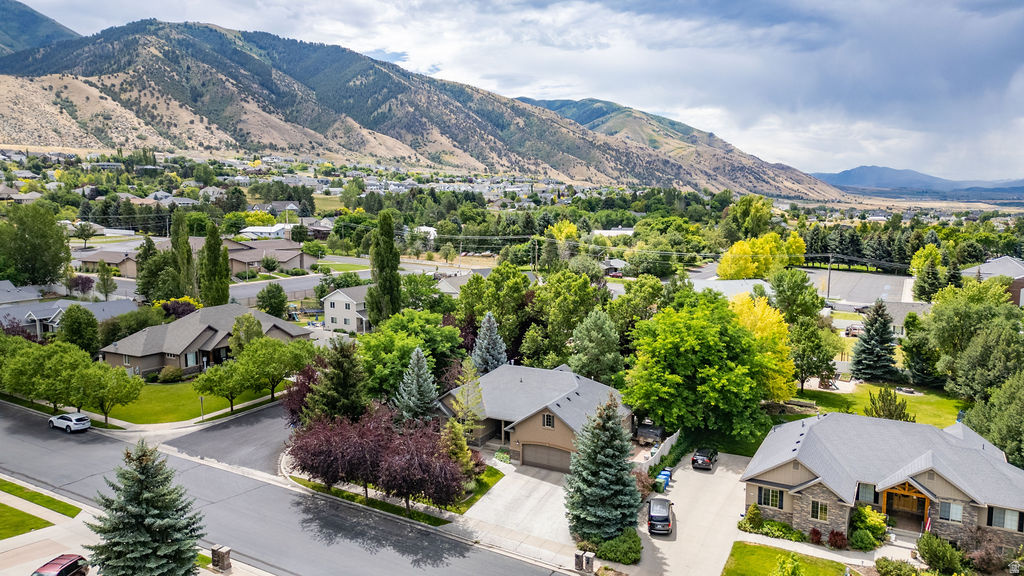 EAST EDGEHILL ESTATES - Residential