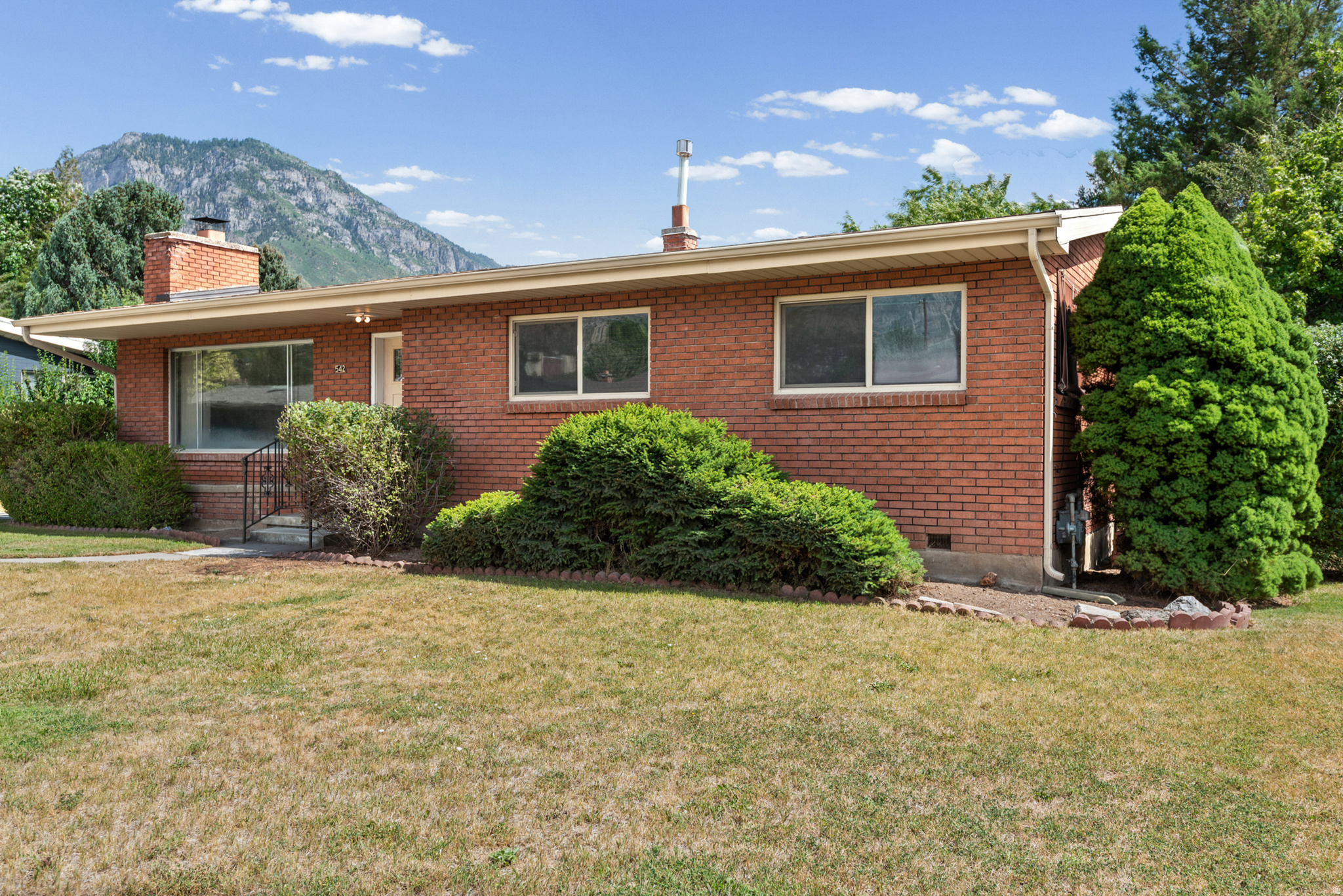 SPENCER GROW ACRES - Residential