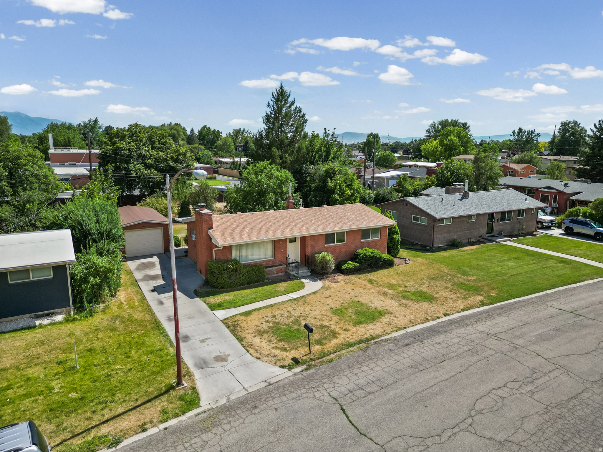 SPENCER GROW ACRES - Residential