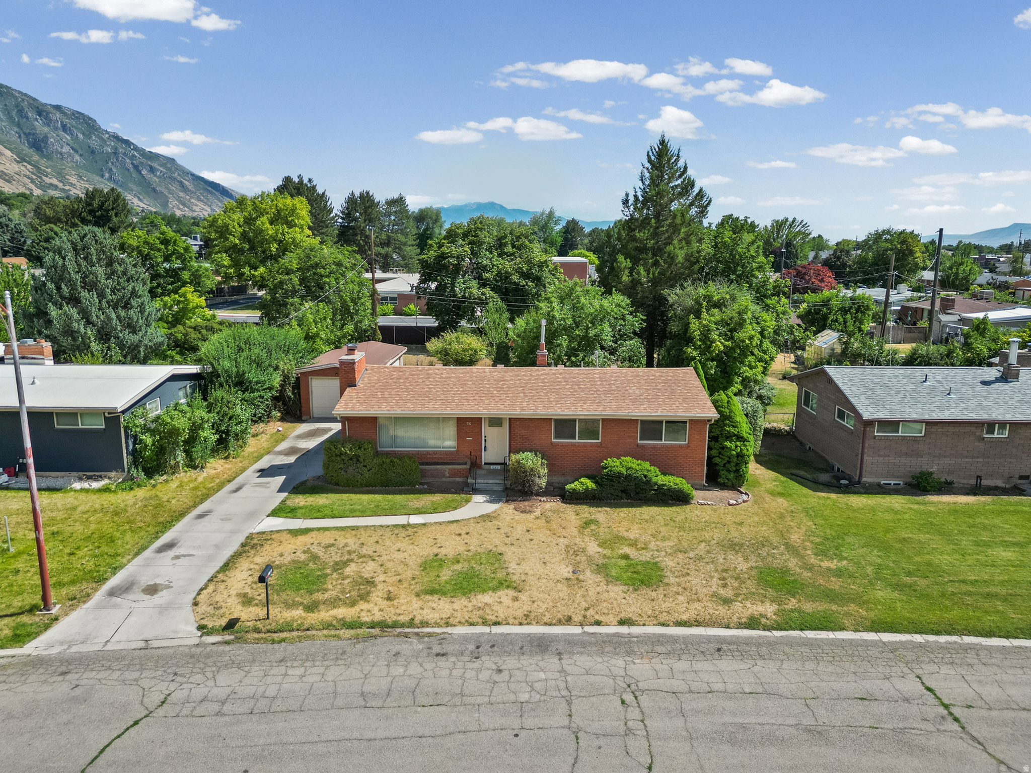 SPENCER GROW ACRES - Residential