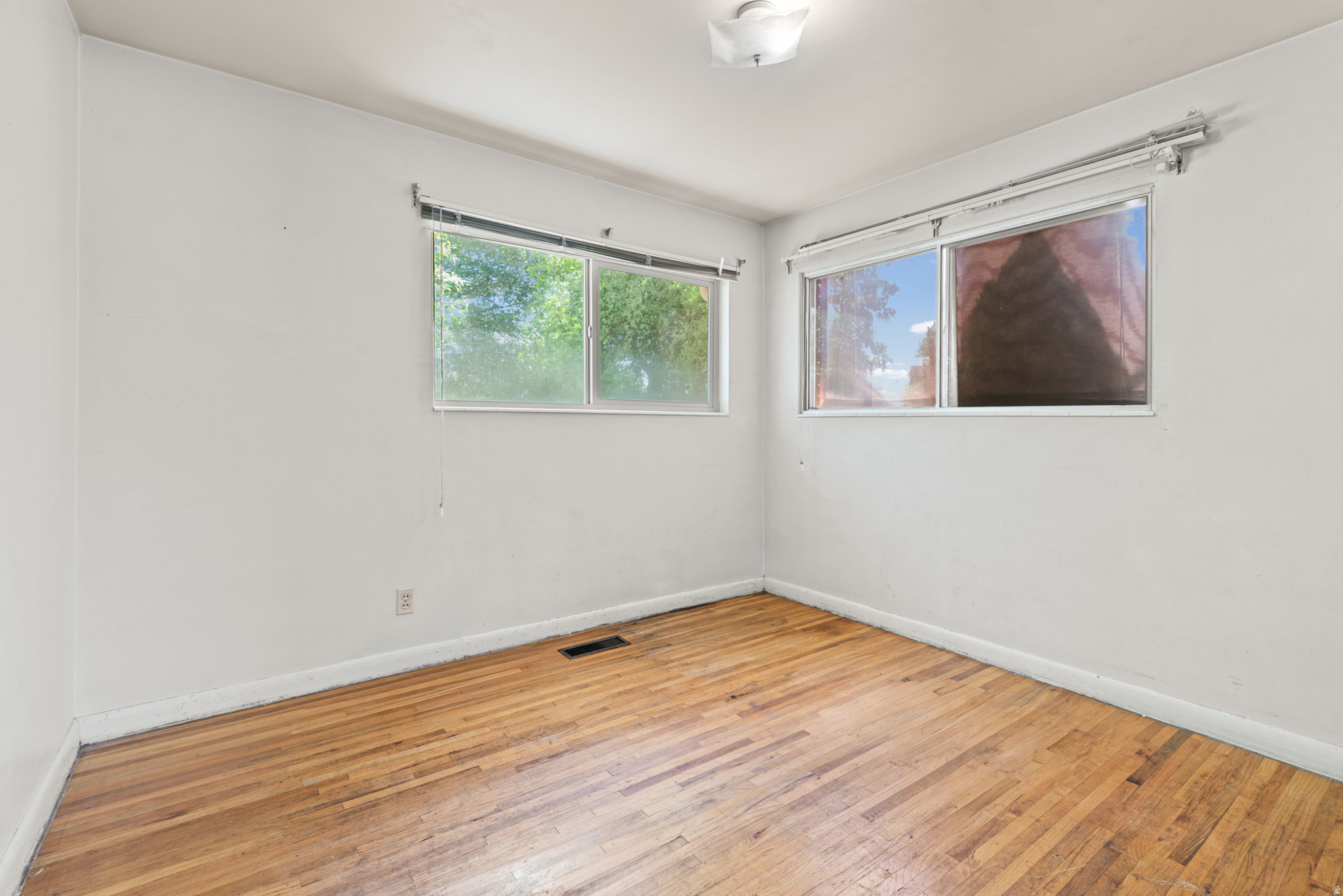 SPENCER GROW ACRES - Residential