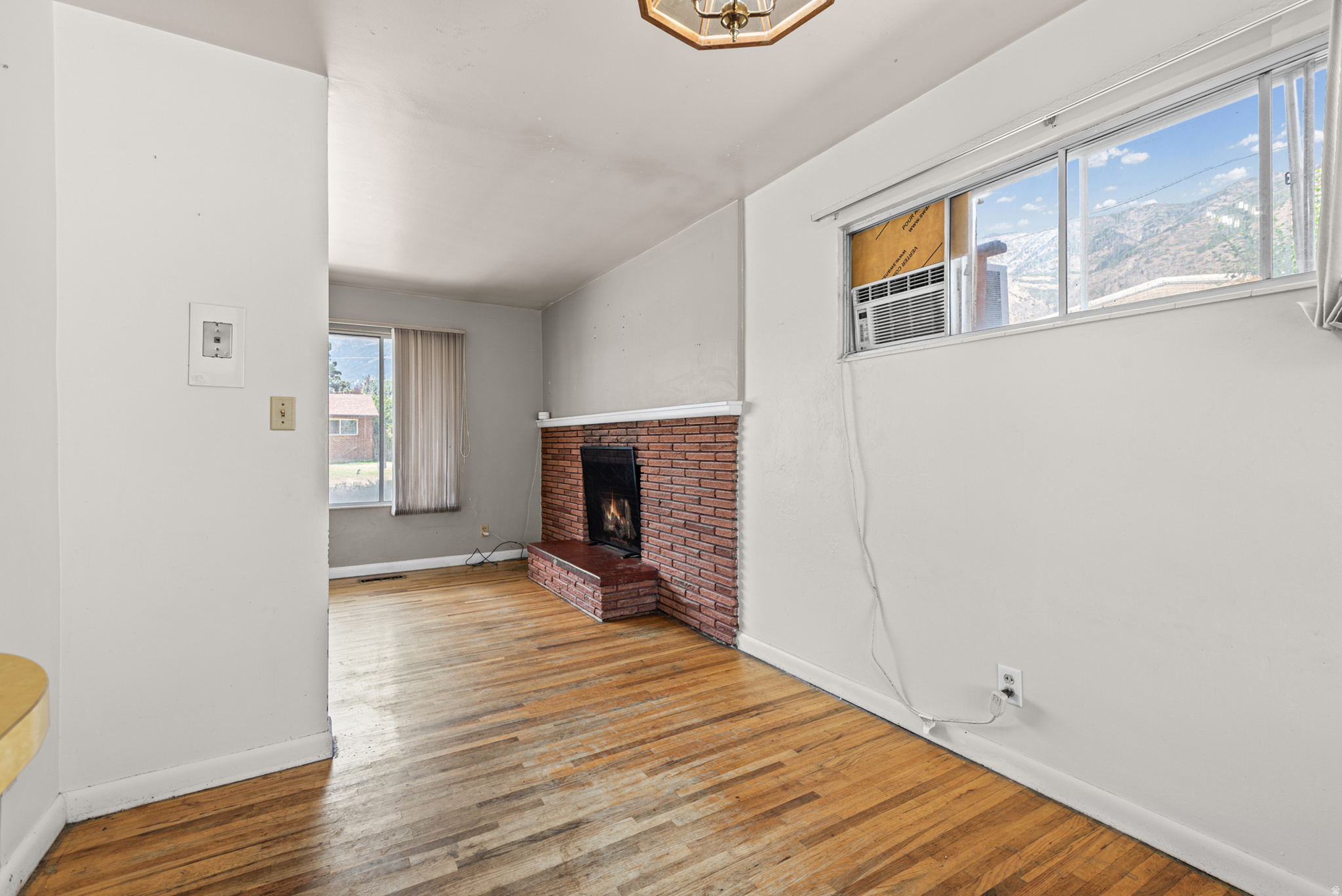 SPENCER GROW ACRES - Residential