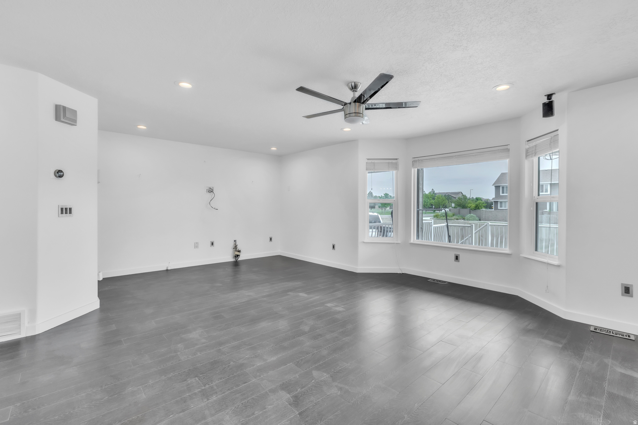COPPER HILLS - Residential