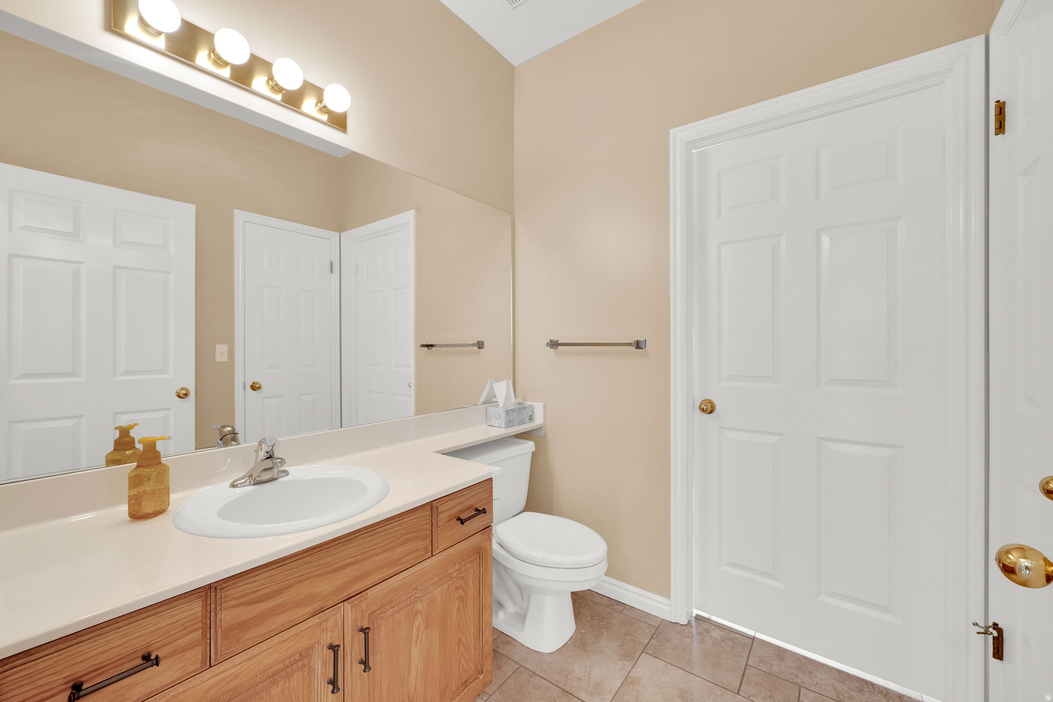 OAKRIDGE COUNTRY CLUB ESTATES - Residential