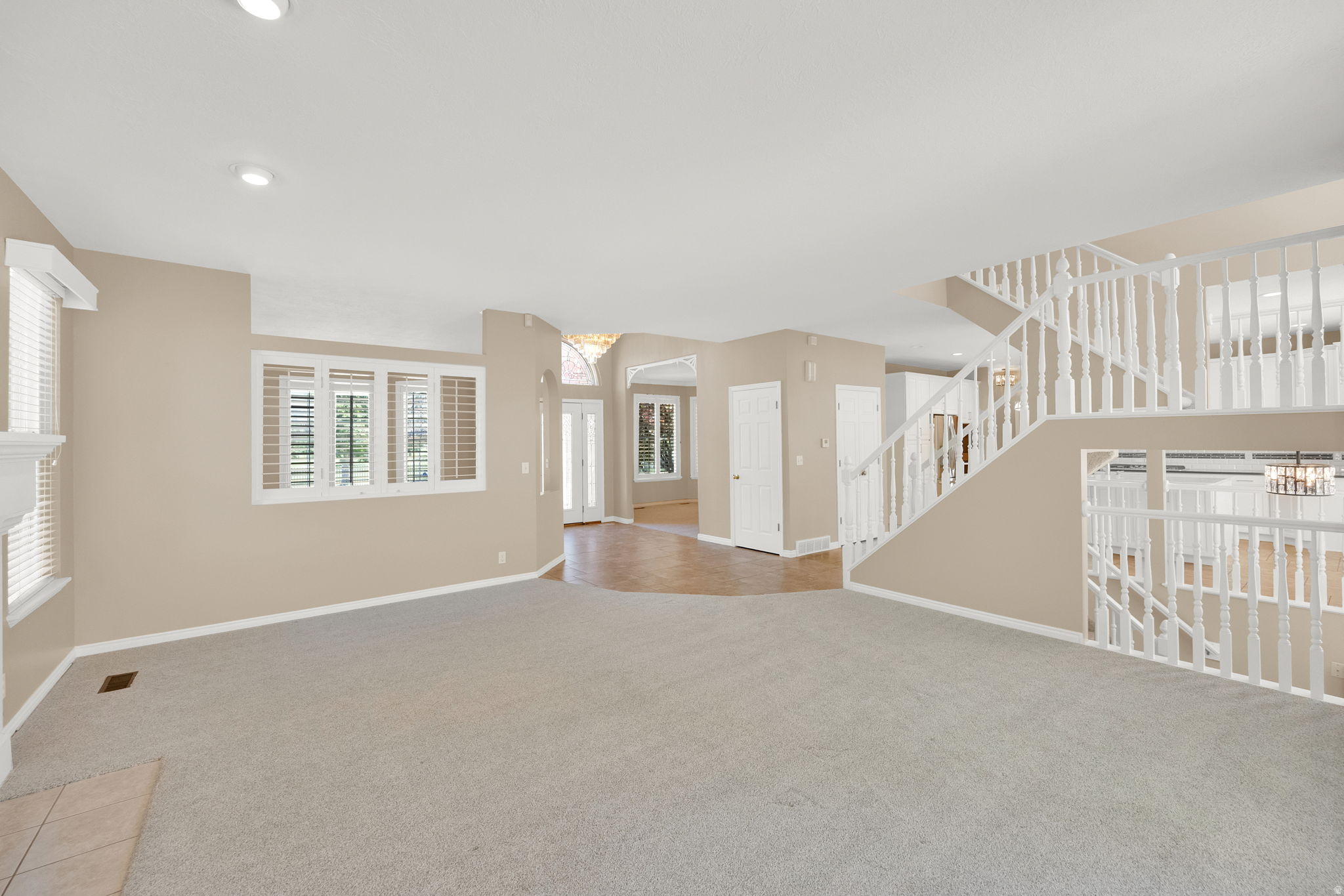 OAKRIDGE COUNTRY CLUB ESTATES - Residential