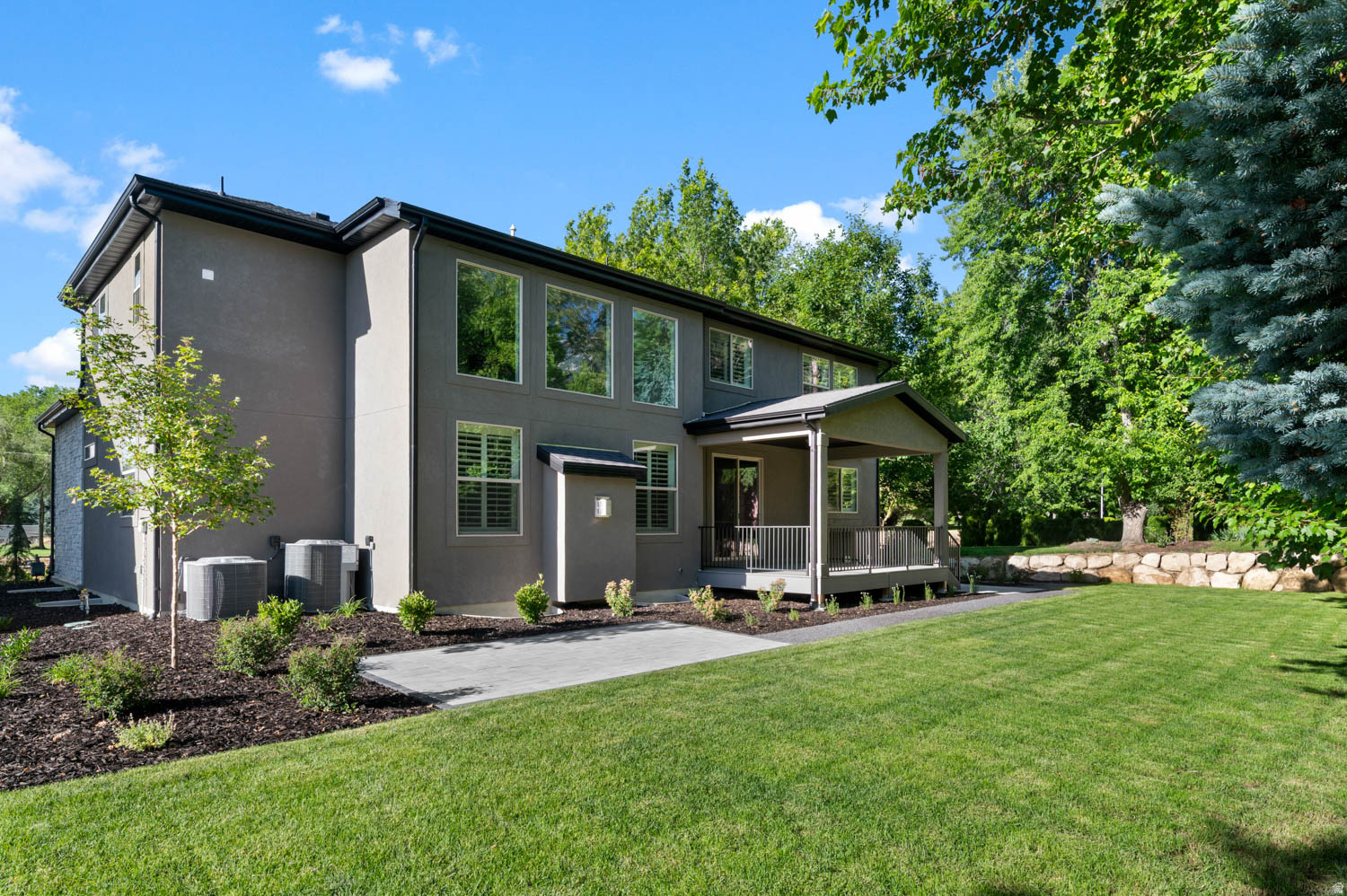 EAST SIDE 2 MOUNT JORDAN - Residential