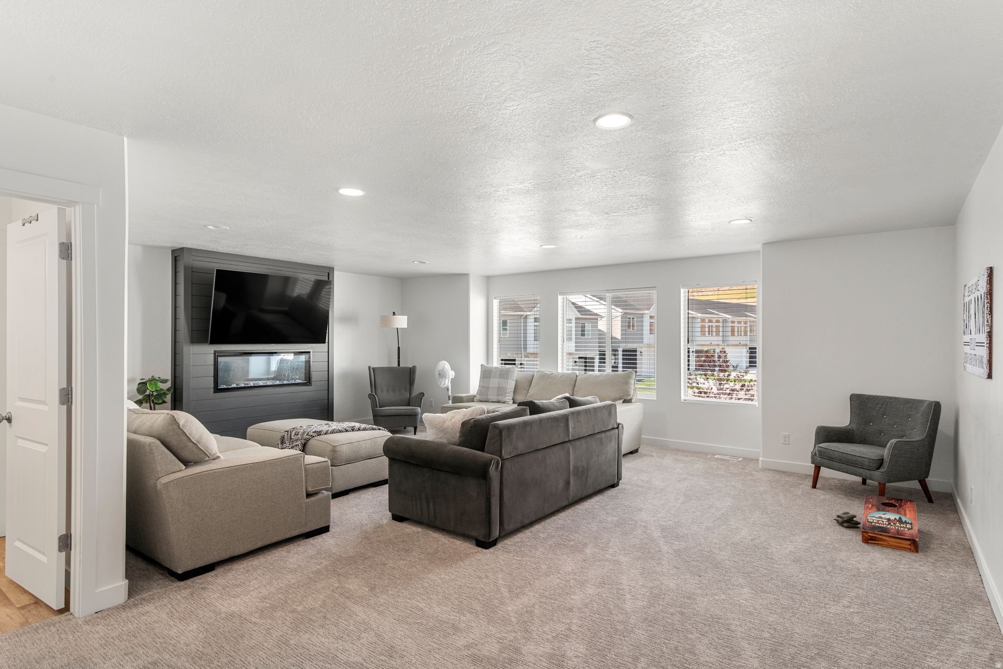 PARADISE PARKWAY - Residential