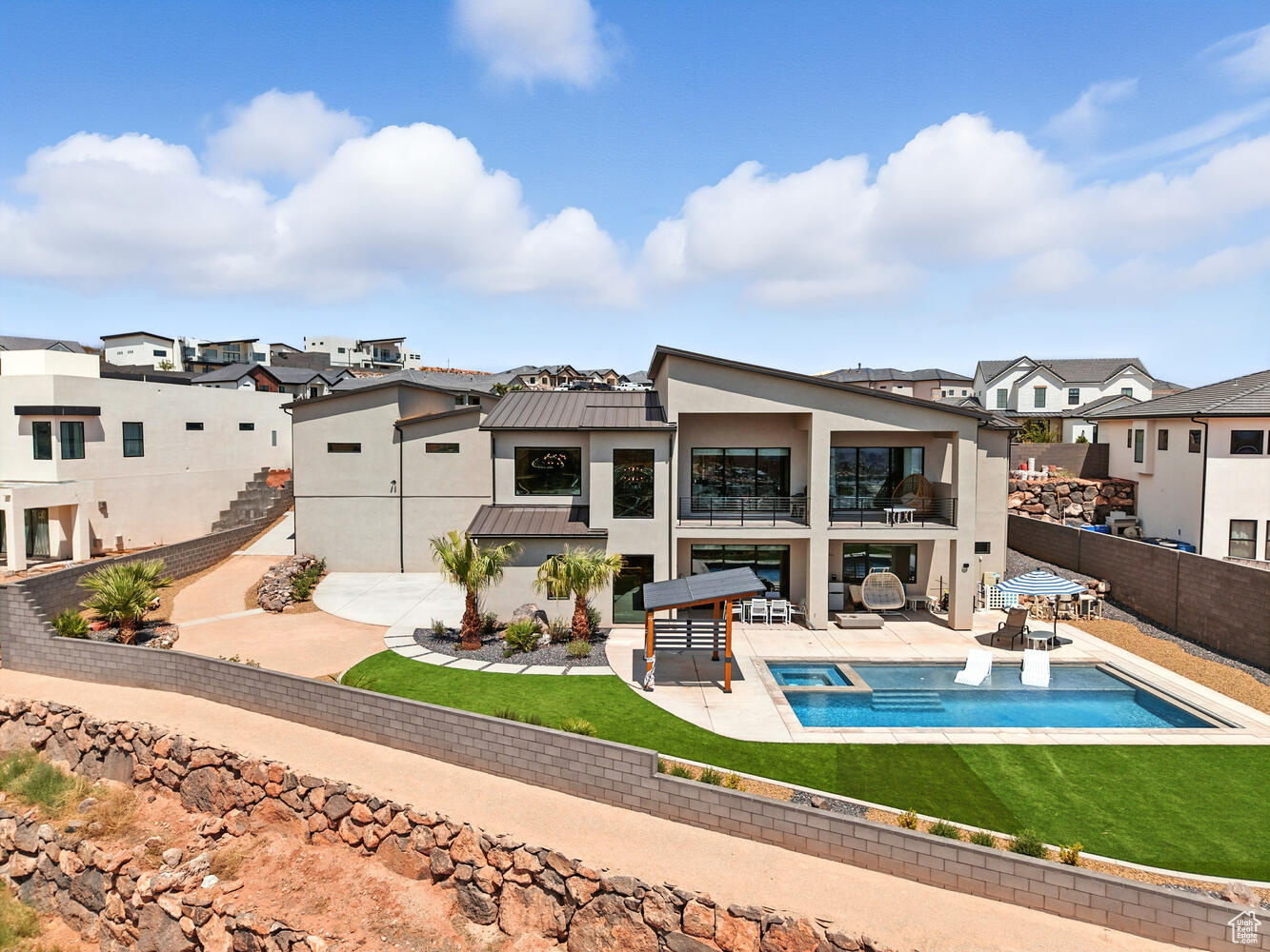 GRAND HEIGHTS PH 1 - Residential