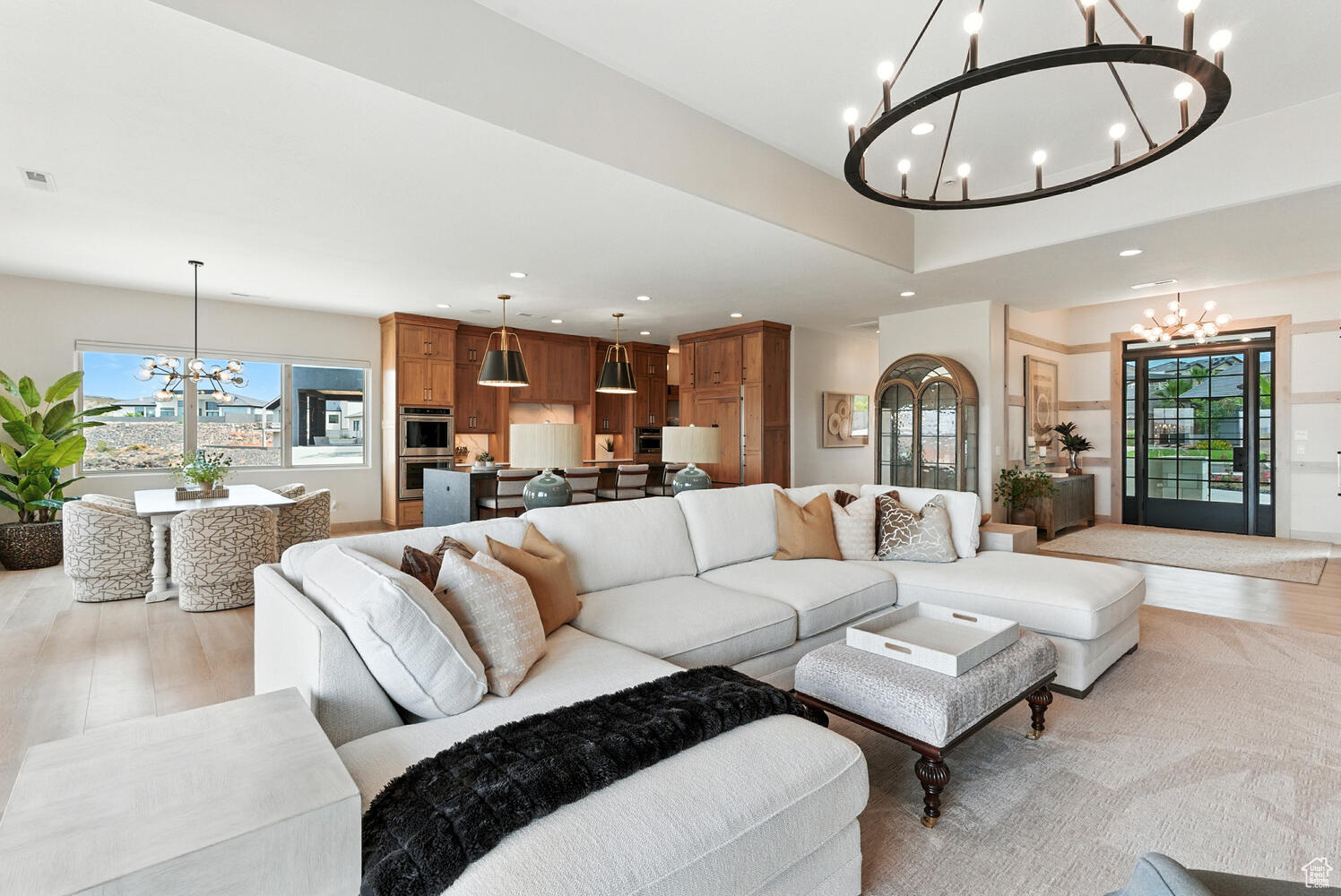 GRAND HEIGHTS PH 1 - Residential