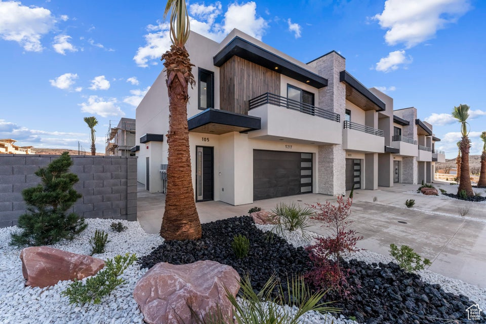 PECAN VALLEY - Residential
