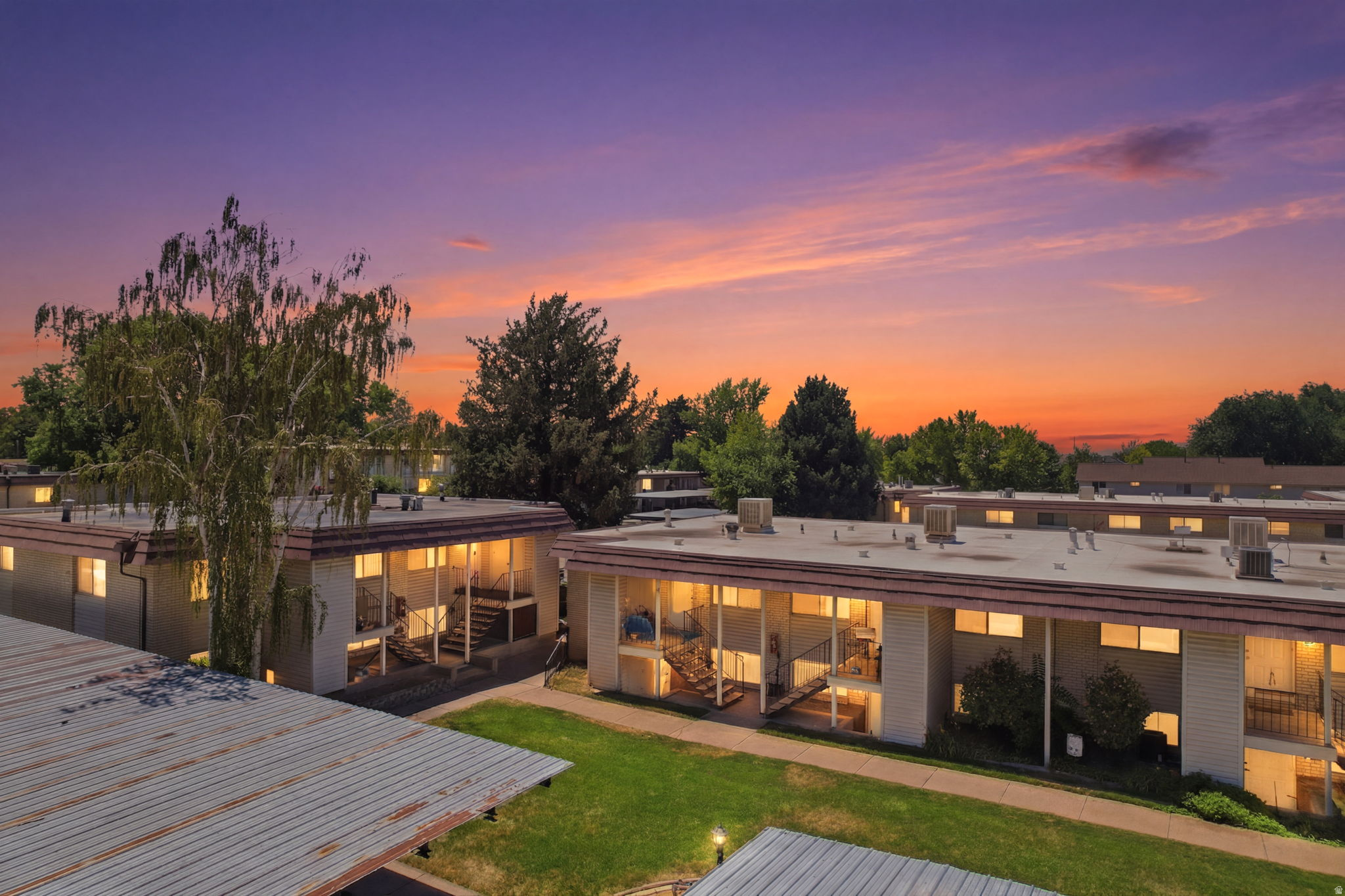 LAKEVIEW - Residential