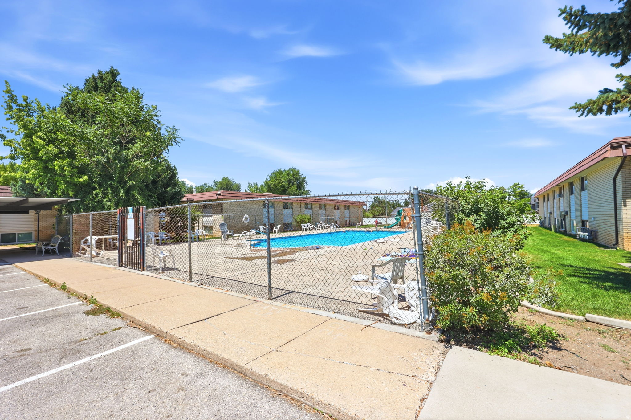 LAKEVIEW - Residential