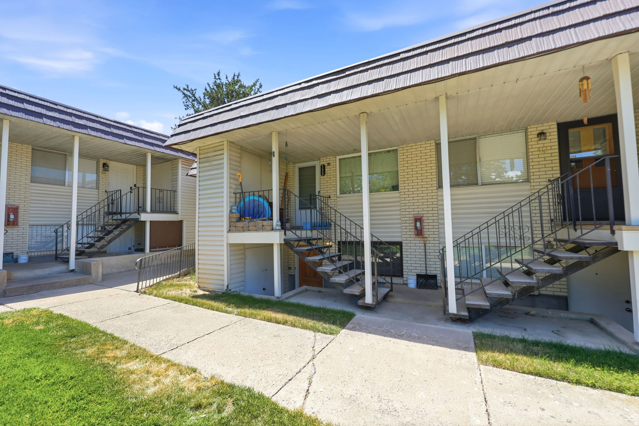 LAKEVIEW - Residential