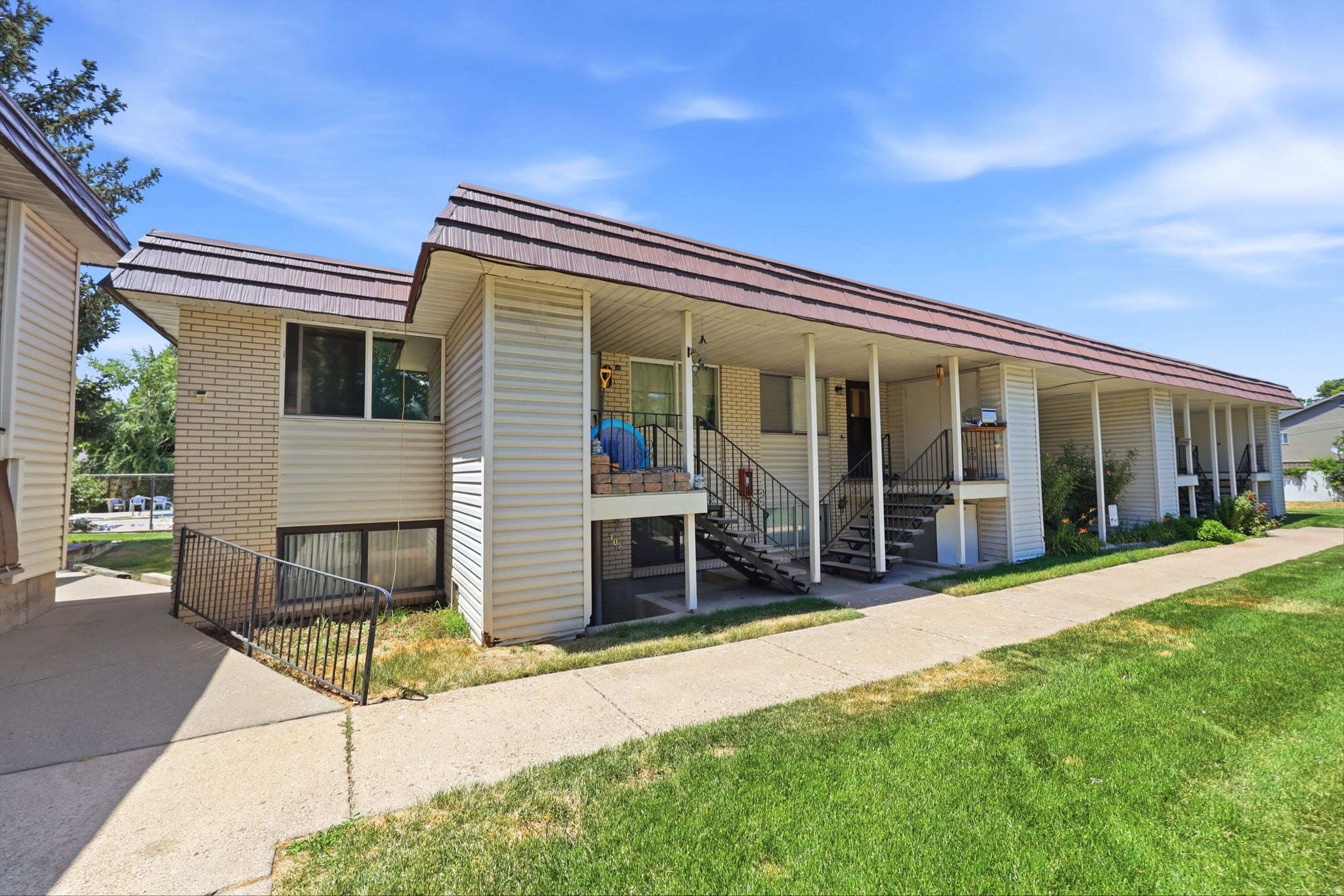 LAKEVIEW - Residential
