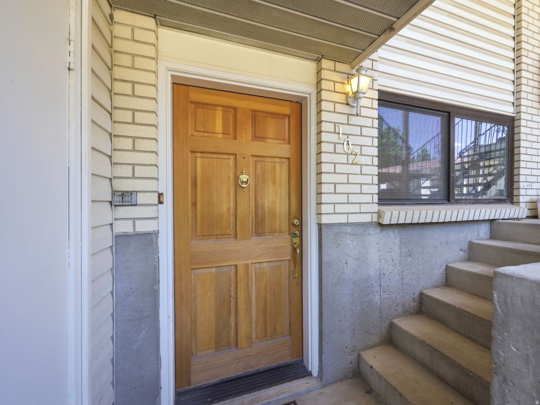 LAKEVIEW - Residential