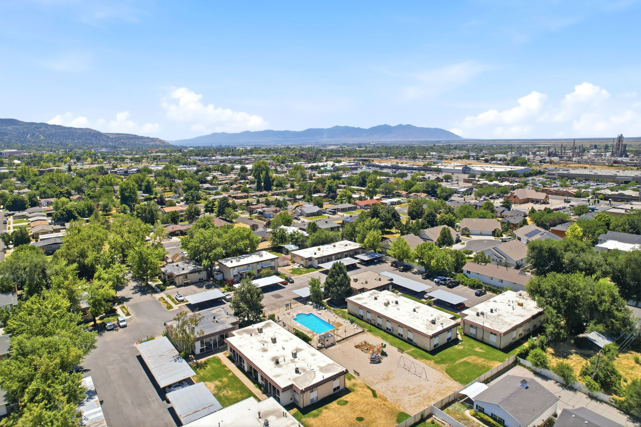 LAKEVIEW - Residential