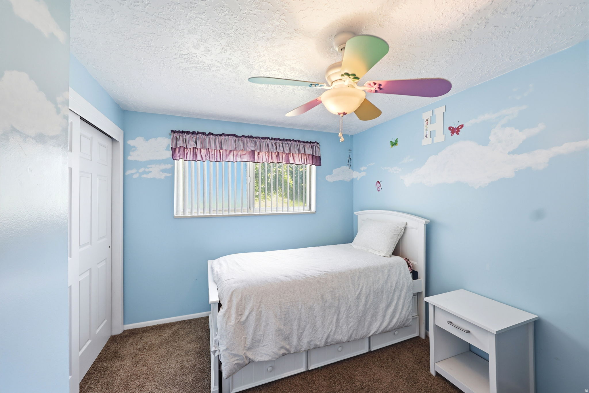 LAKEVIEW - Residential