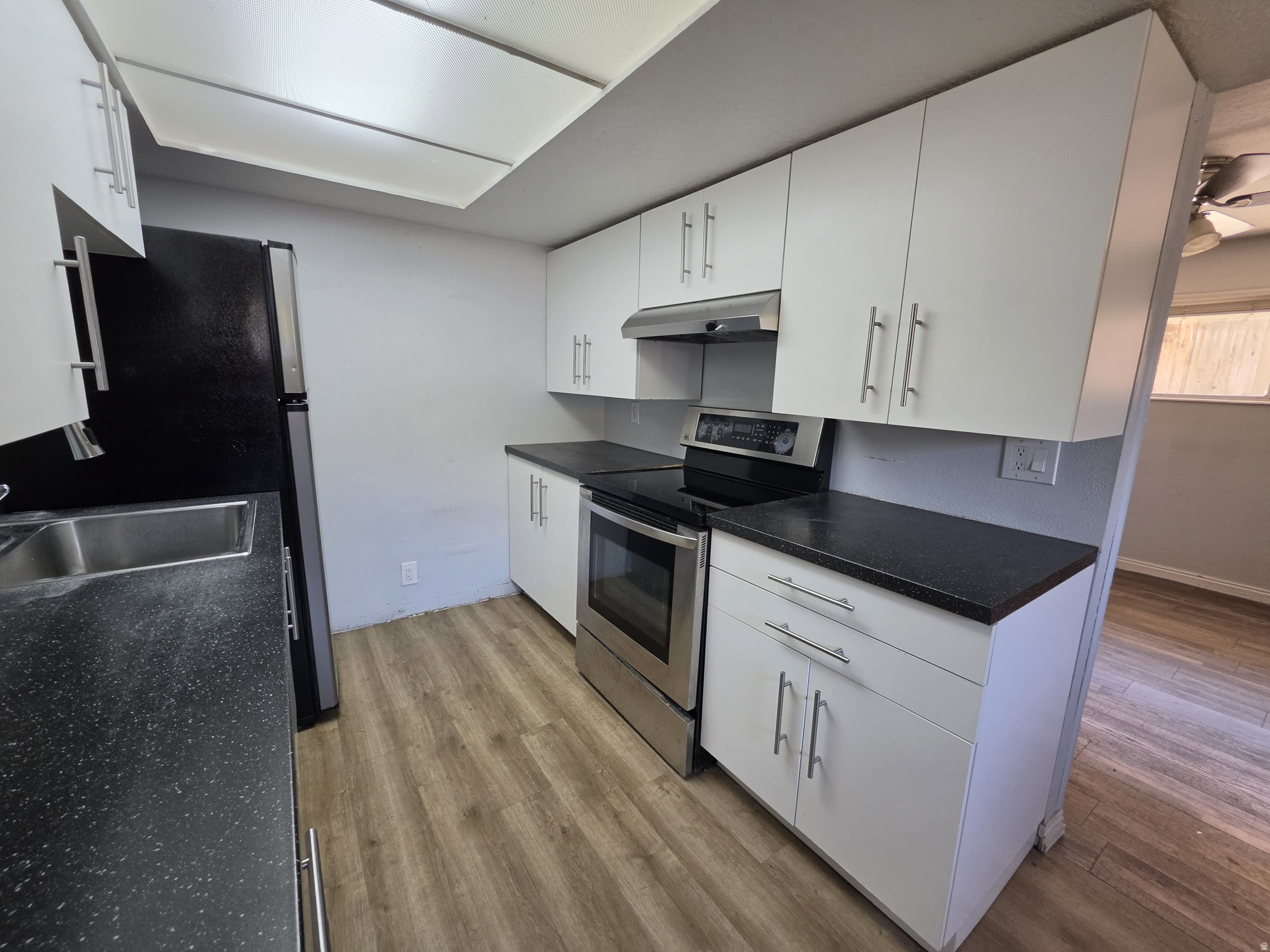 TIFFANY TOWN SUB - Residential