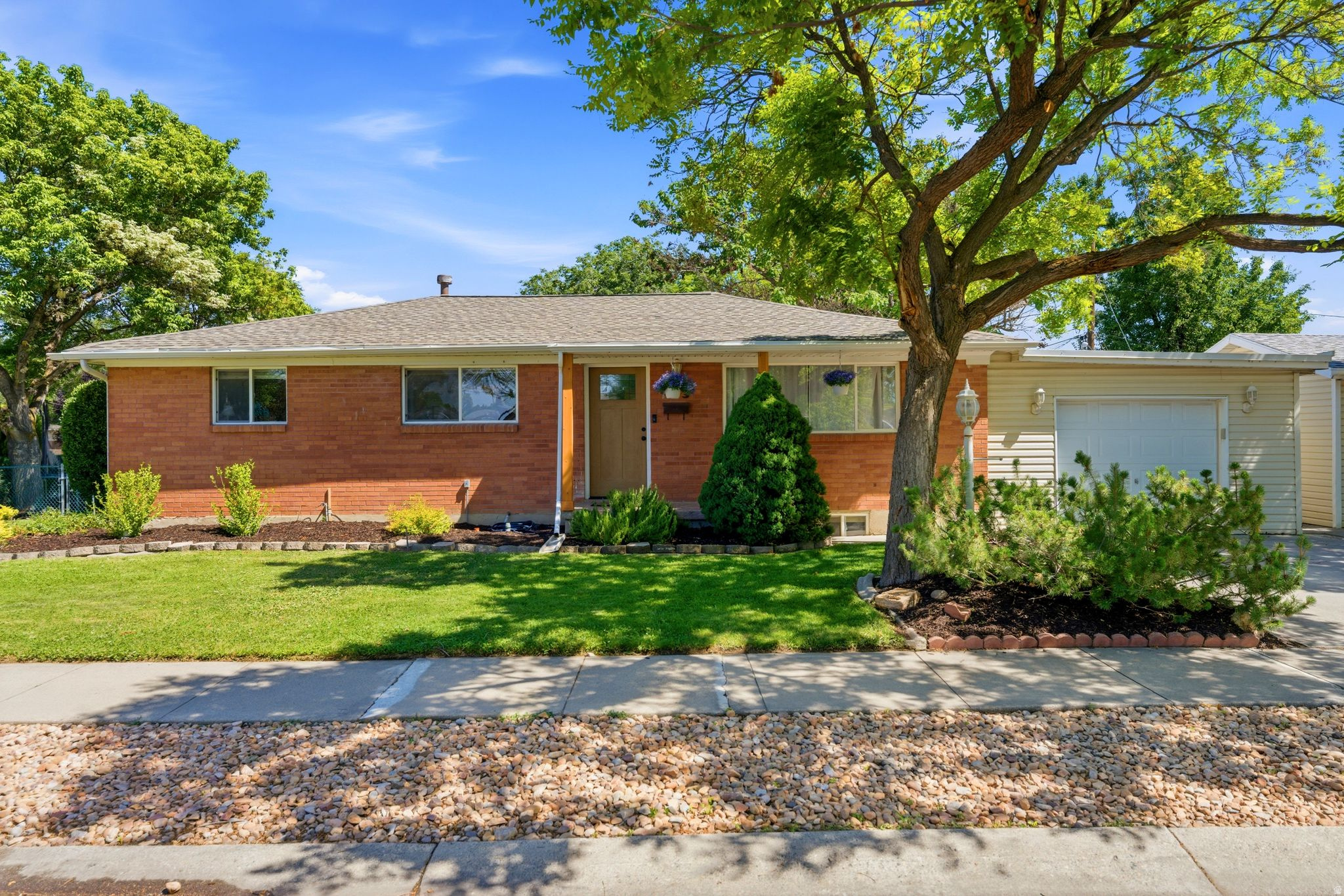 SOUTHLAND ACRES - Residential