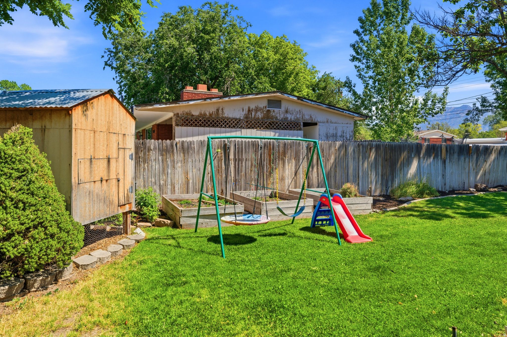 SOUTHLAND ACRES - Residential