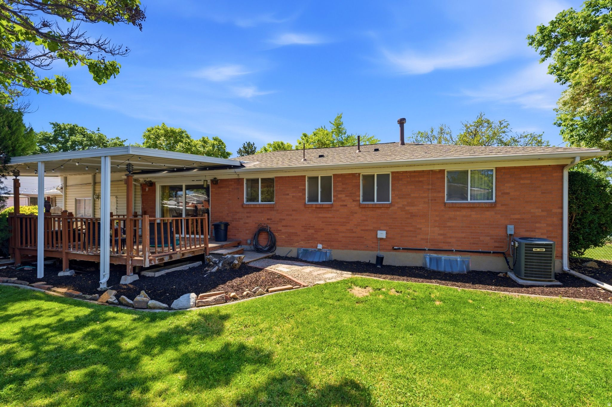 SOUTHLAND ACRES - Residential