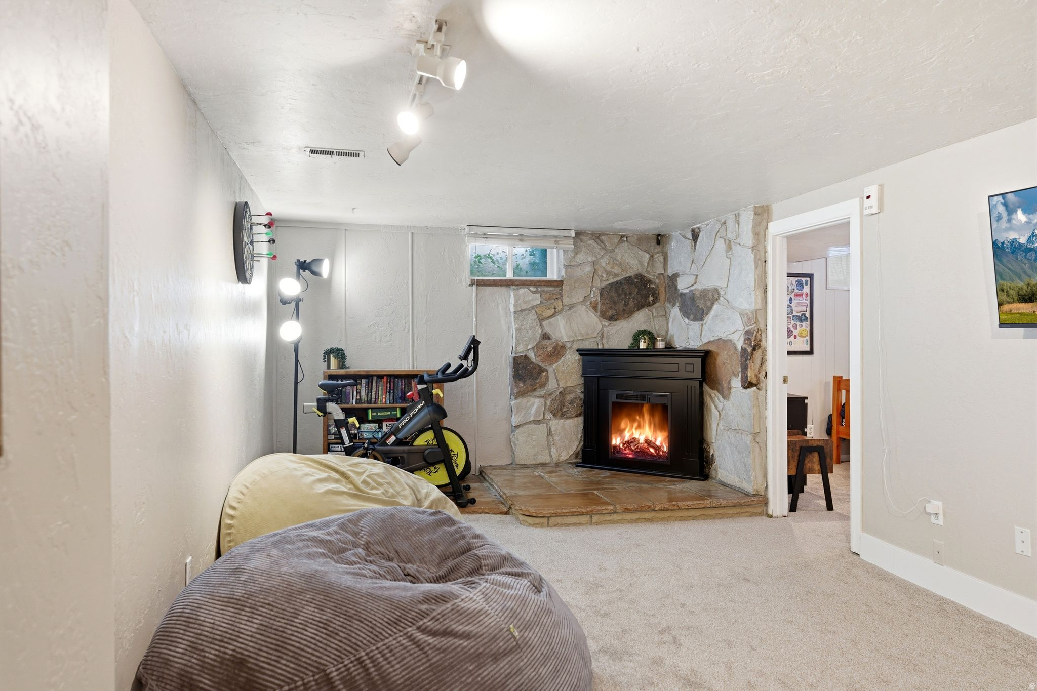SOUTHLAND ACRES - Residential