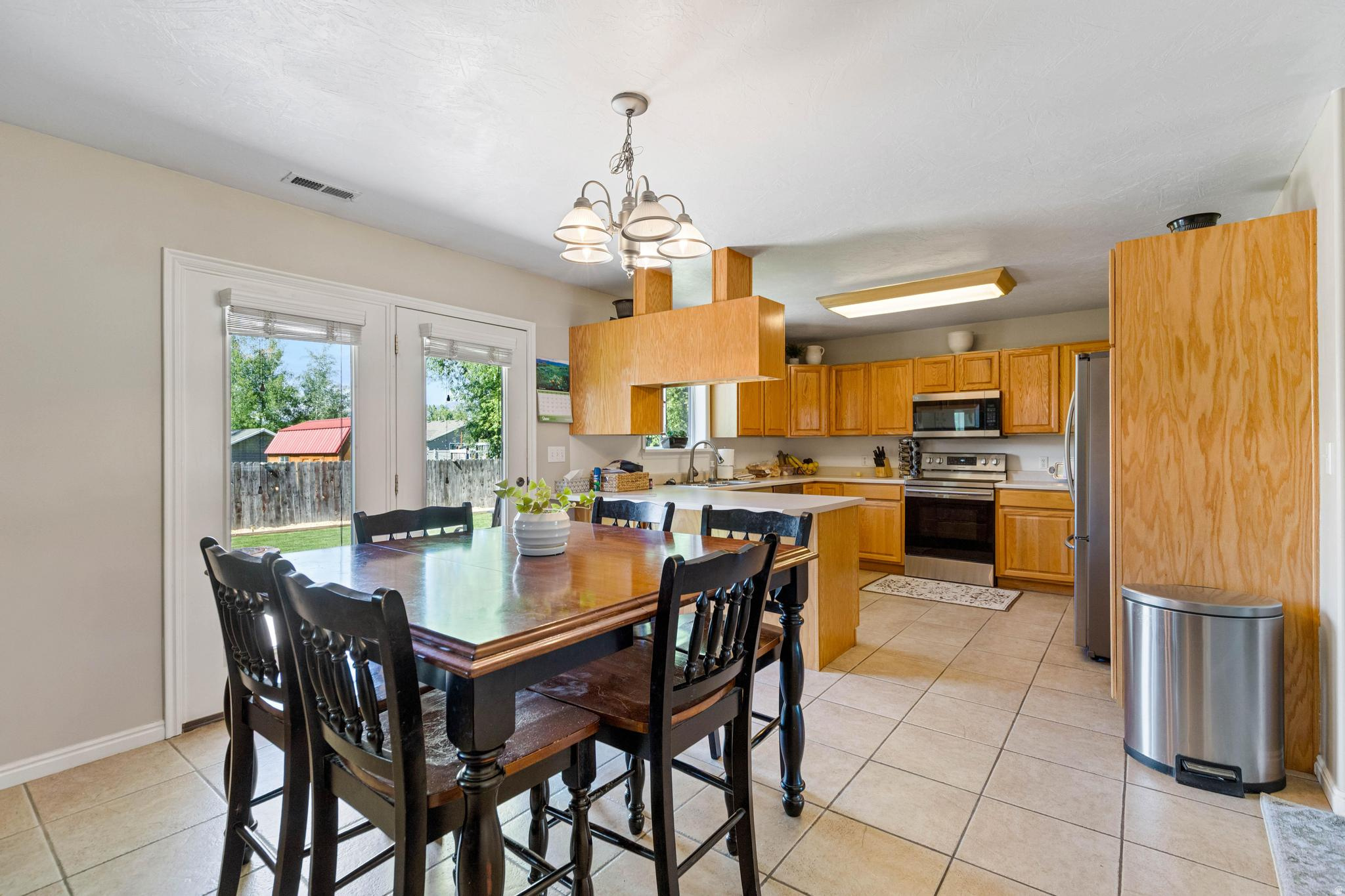 SHADOW BROOK ESTATES PH 1 - Residential