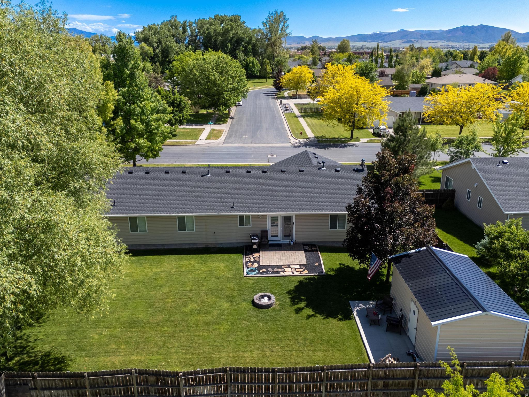 SHADOW BROOK ESTATES PH 1 - Residential