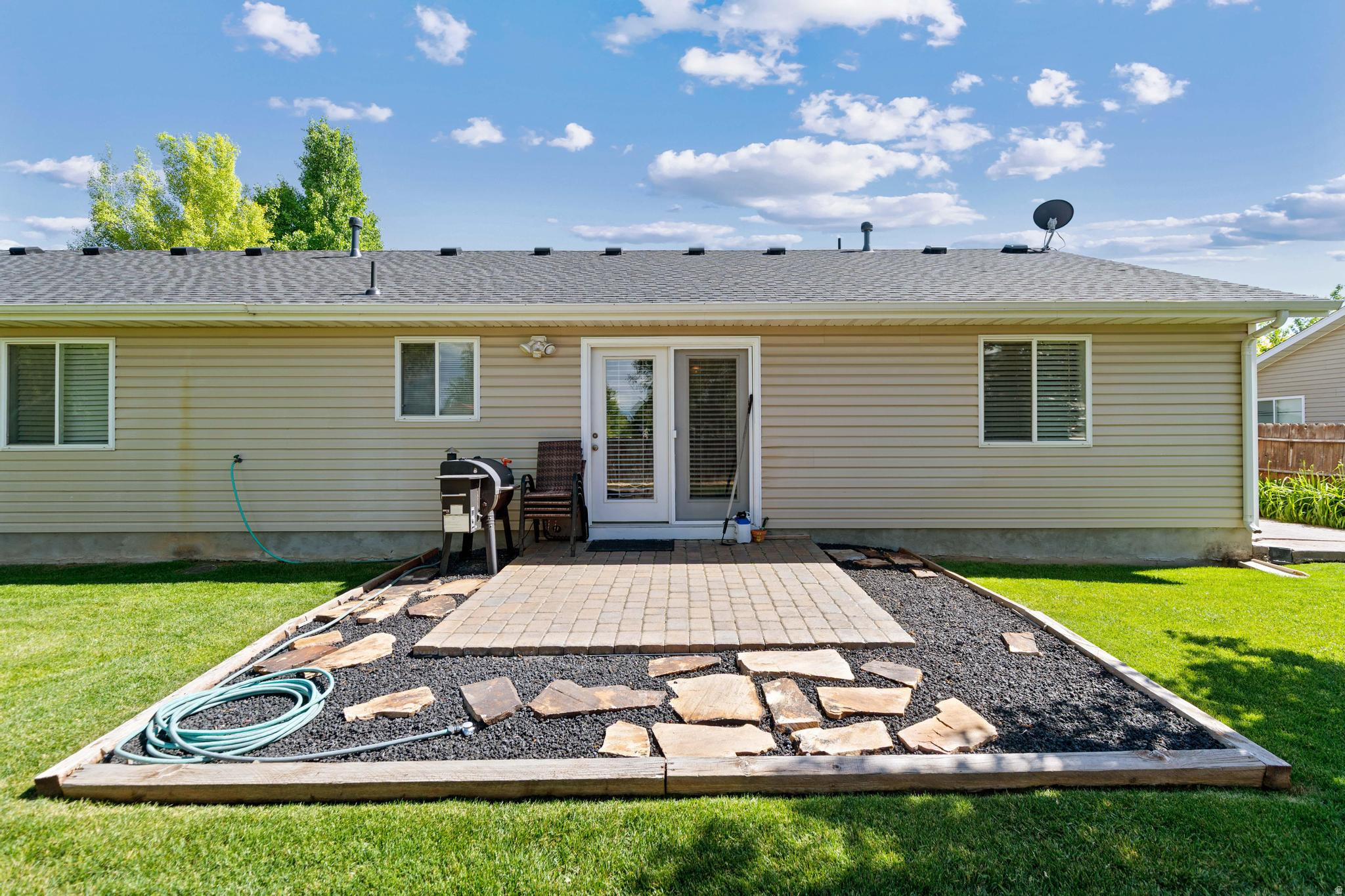 SHADOW BROOK ESTATES PH 1 - Residential