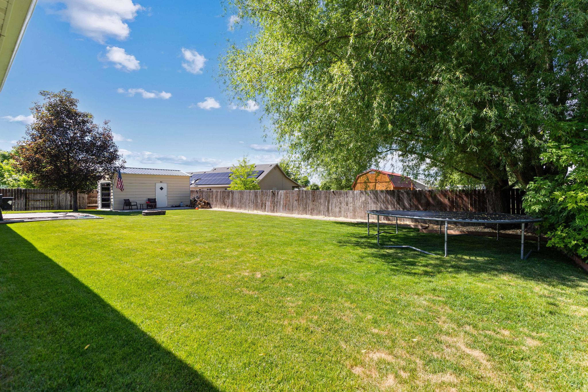 SHADOW BROOK ESTATES PH 1 - Residential