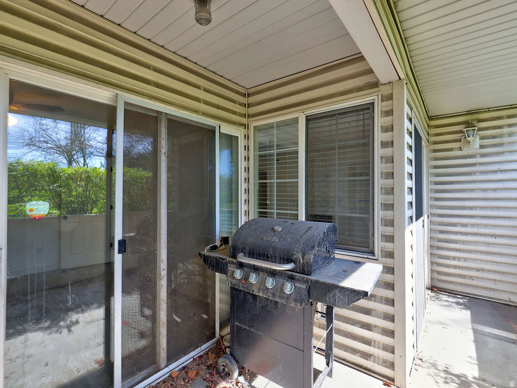 RIVER RUN CONDO PH 6 - Residential