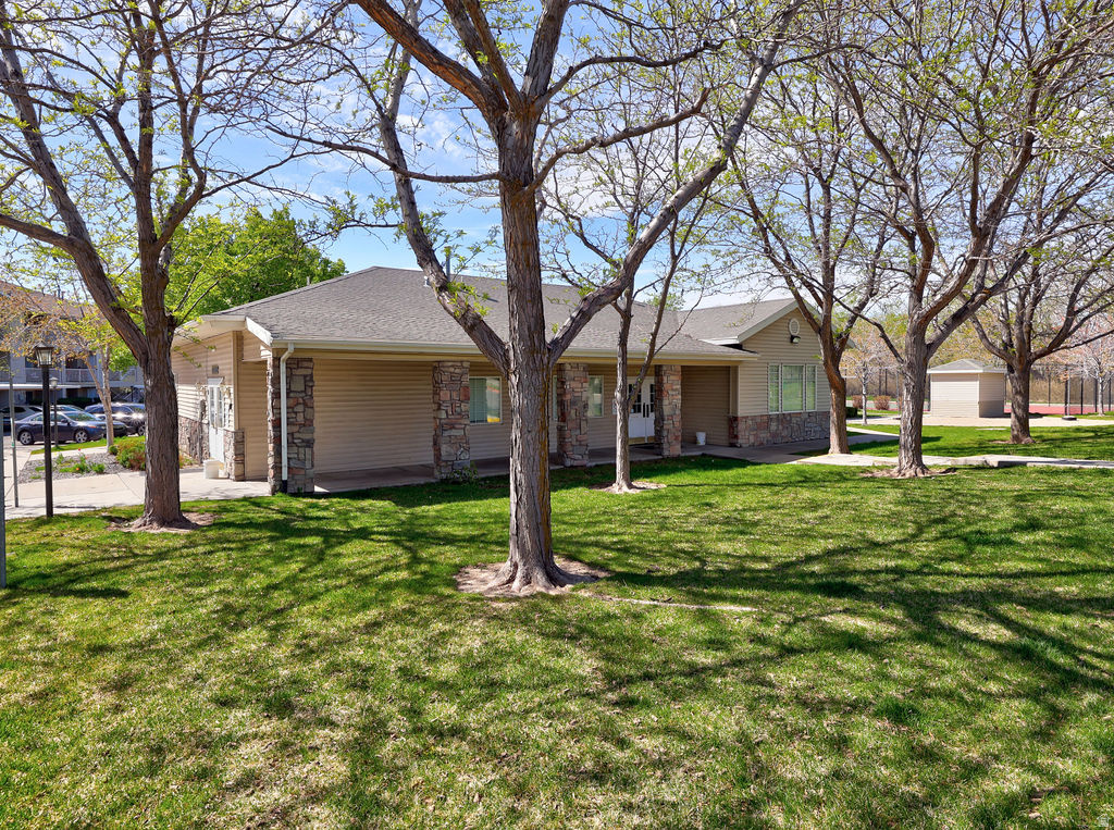 RIVER RUN CONDO PH 6 - Residential