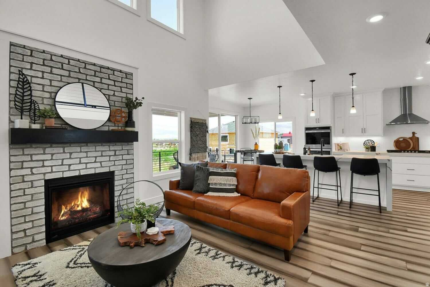 MT STERLING FARMS - Residential