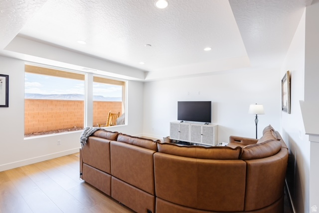 WHITE HILLS - Residential