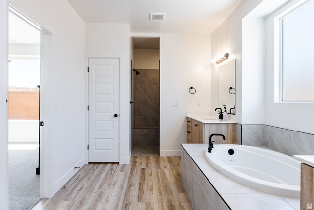 WHITE HILLS - Residential
