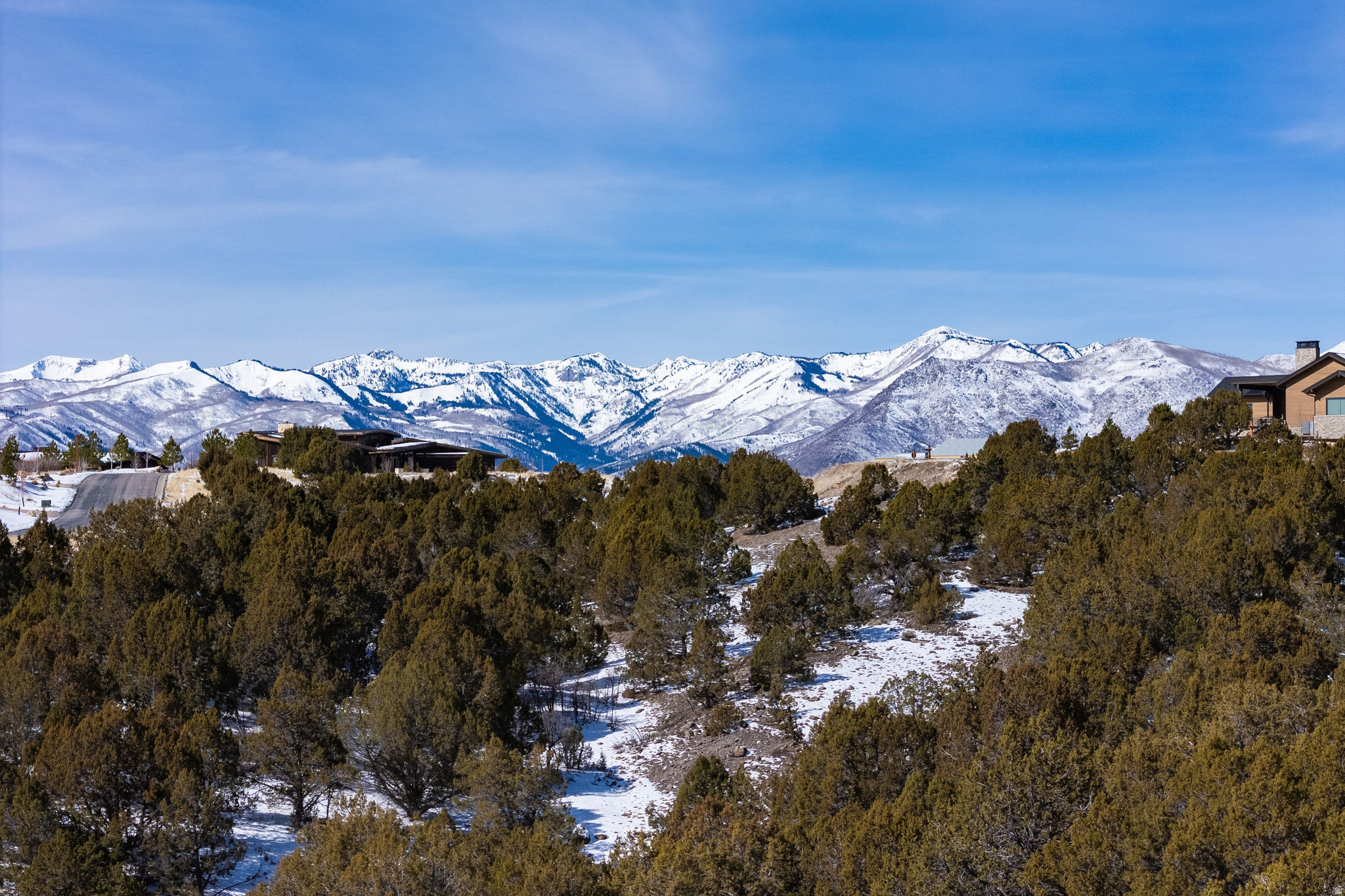 RED LEDGES - Land