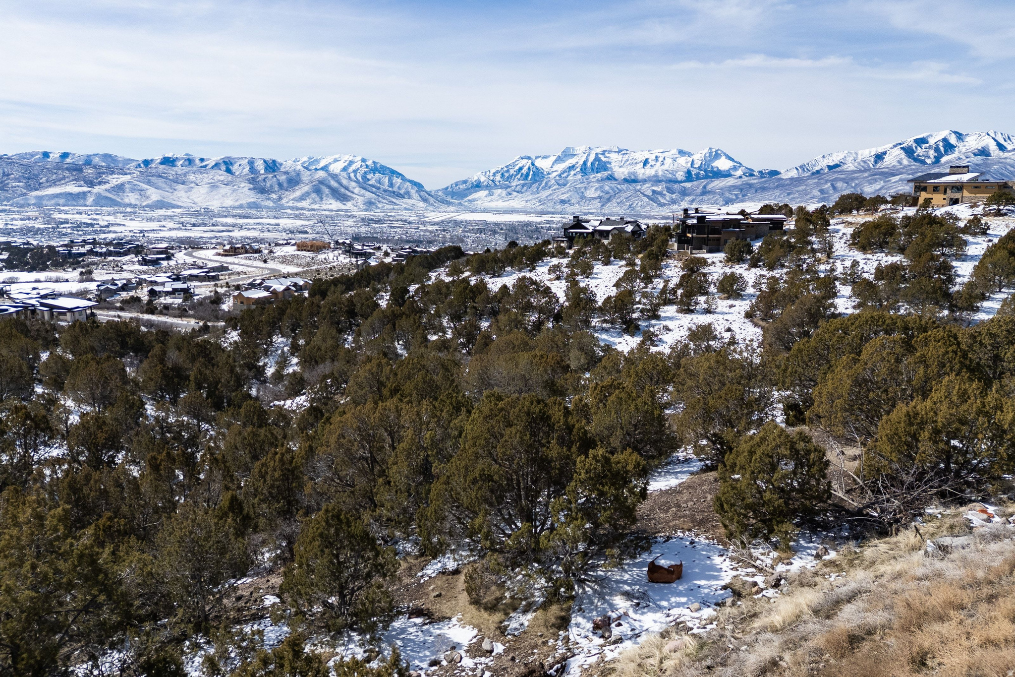 RED LEDGES - Land