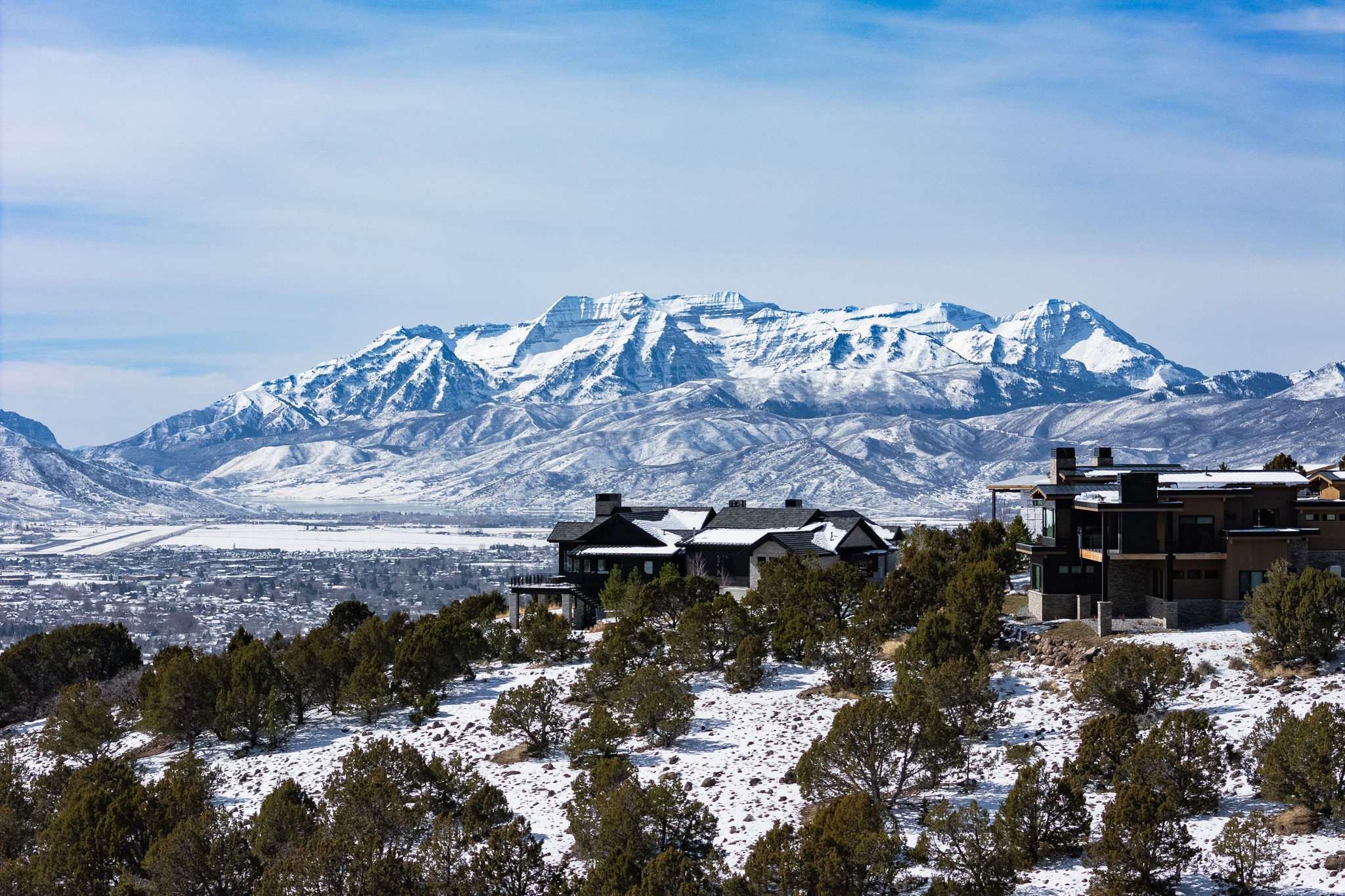 RED LEDGES - Land