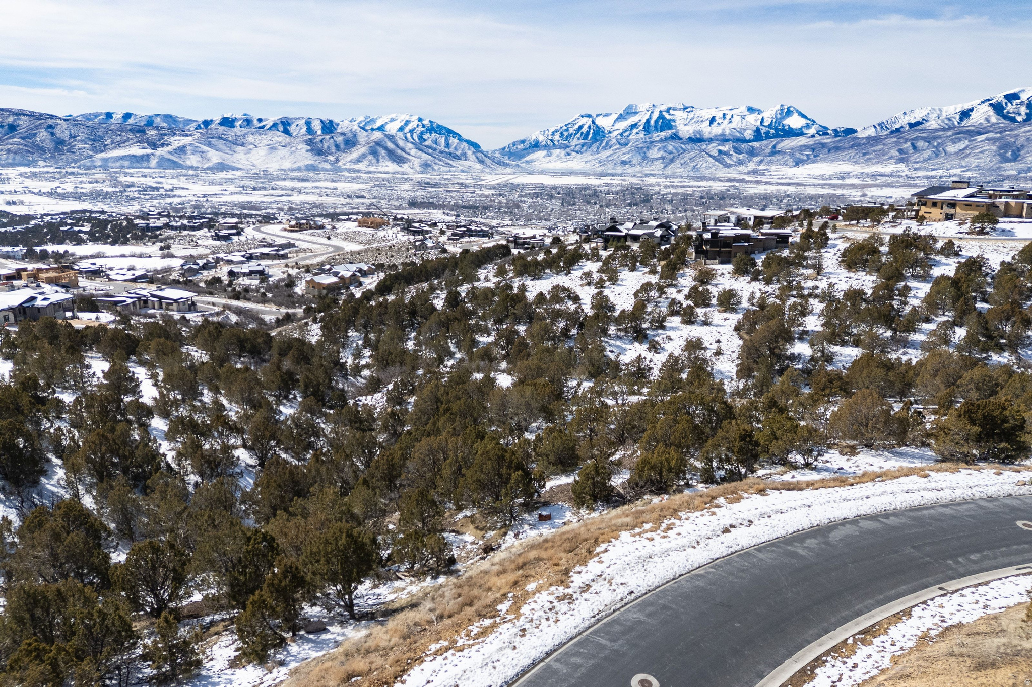 RED LEDGES - Land