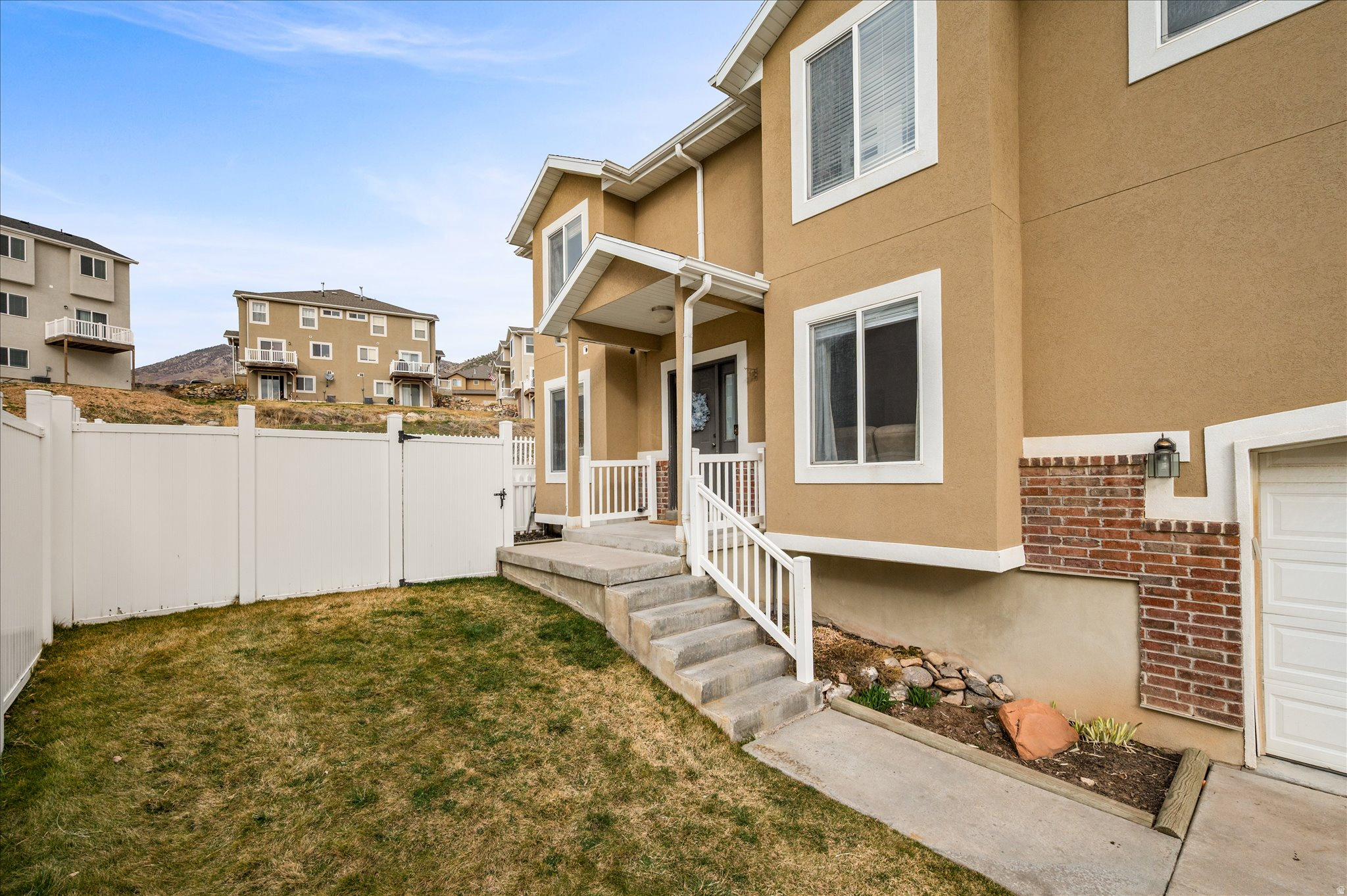 QUAIL HOLLOW - Residential