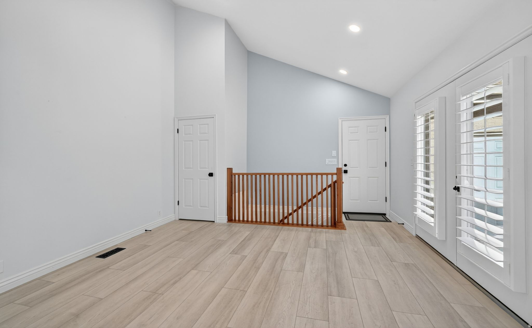 FAIRMEADOWS - Residential