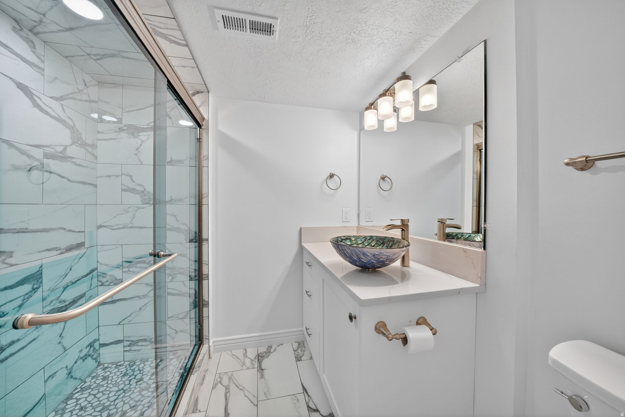 FAIRMEADOWS - Residential
