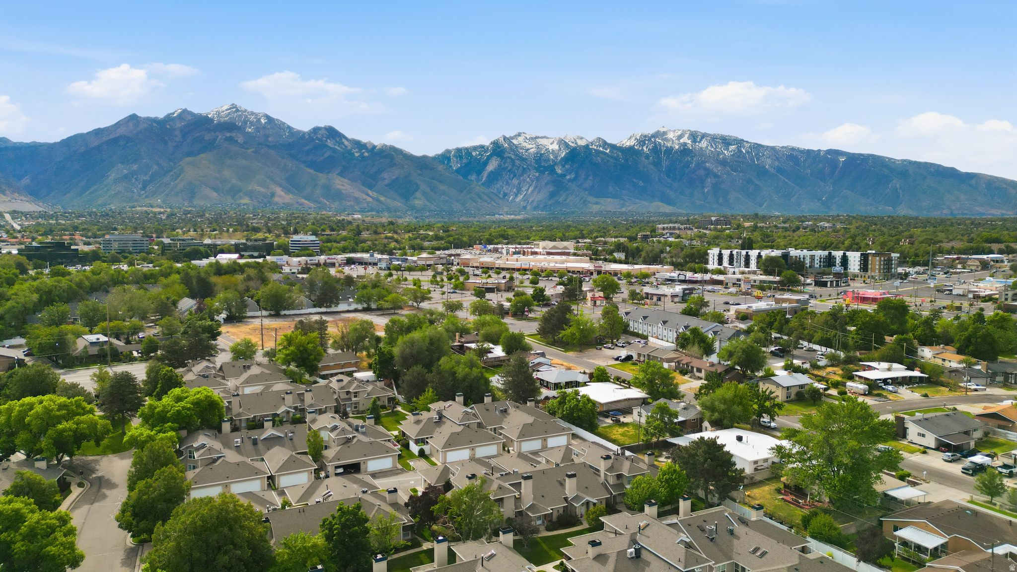 FAIRMEADOWS - Residential