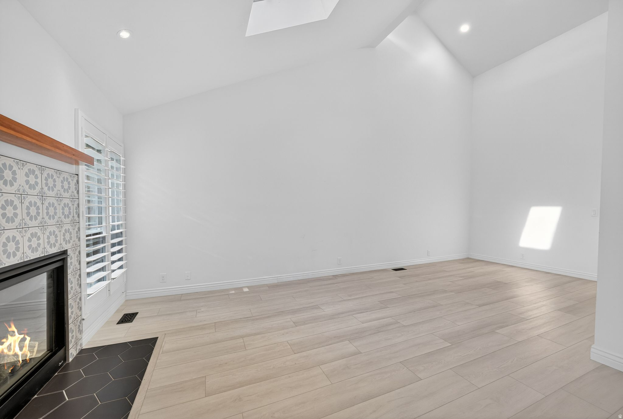 FAIRMEADOWS - Residential